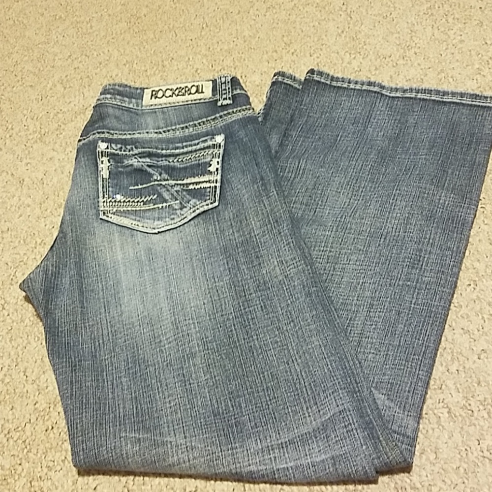 Women's Rock&Roll Cowgirl jeans. 33X34